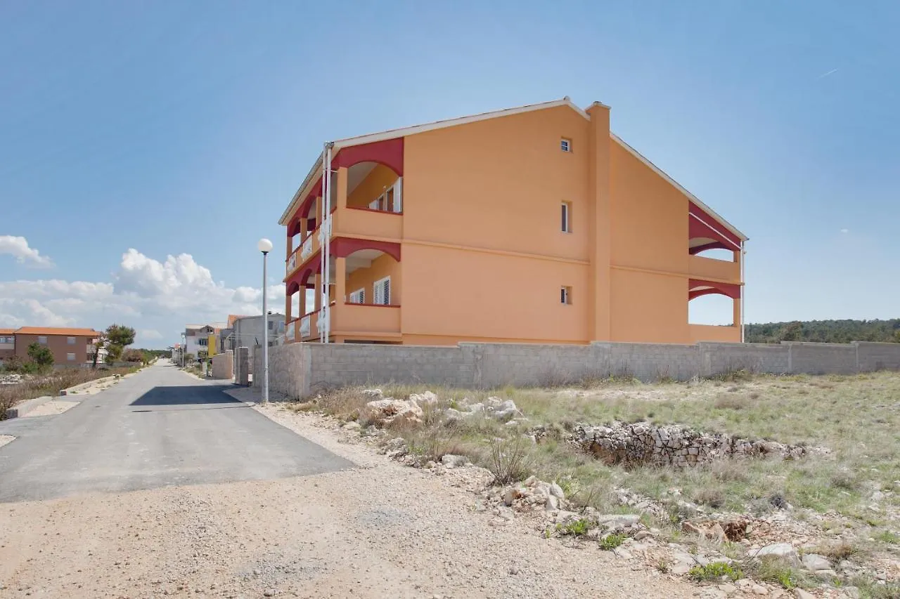 Kameni Put Apartment Razanac Croatia