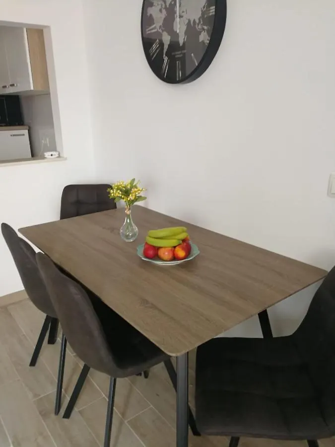 Kameni Put Apartment Razanac